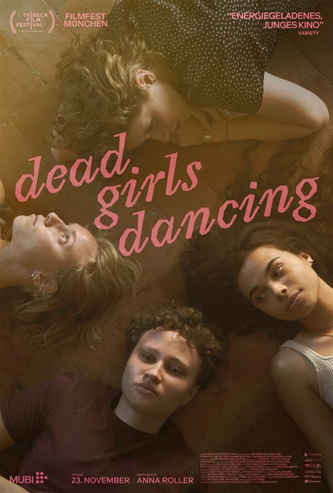 Filmplakat: Dead Girls Dancing